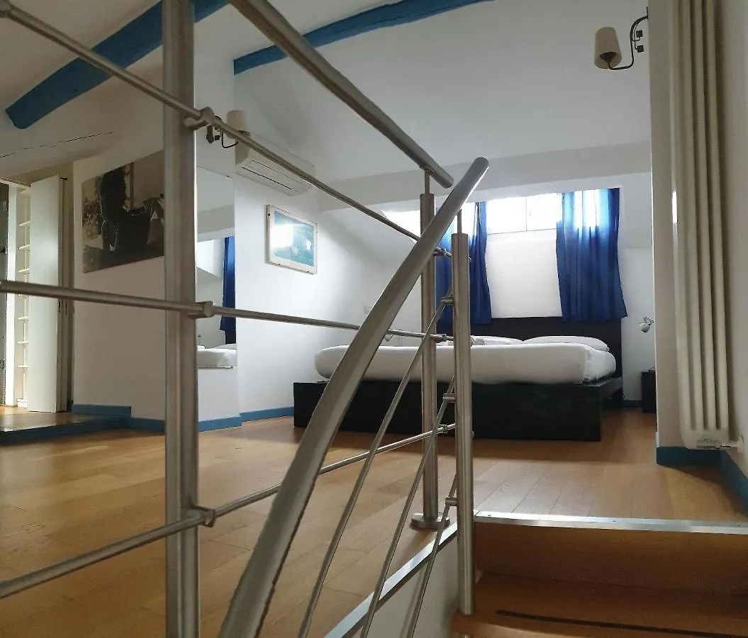 Silenzioso Nido Su 2 Piani Nella Milano Piu Bella Apartment  Milan