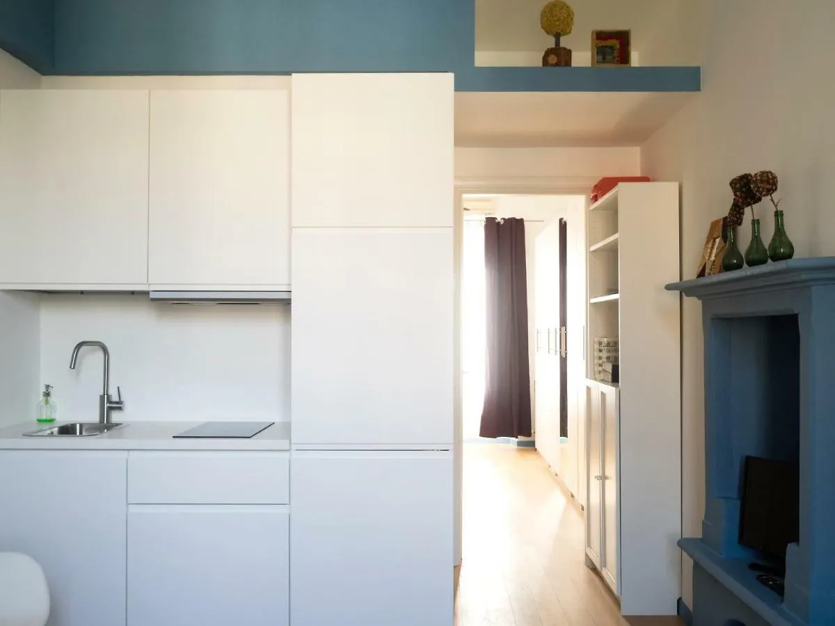 Silenzioso Nido Su 2 Piani Nella Milano Piu Bella Apartment