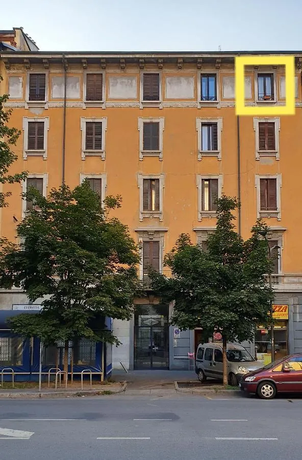 Silenzioso Nido Su 2 Piani Nella Milano Piu Bella Apartment  Milan